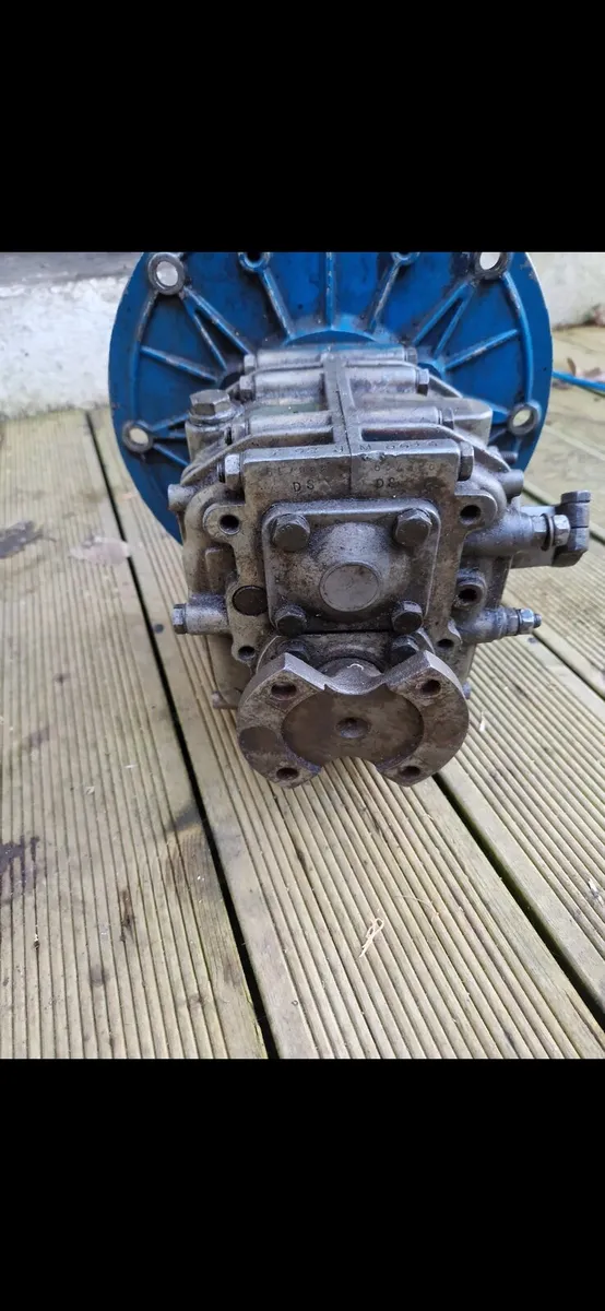 Boat gearbox - Image 4