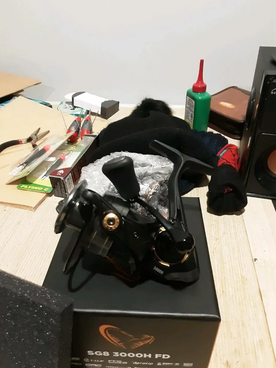 Savage gear spinning reel - Image 3
