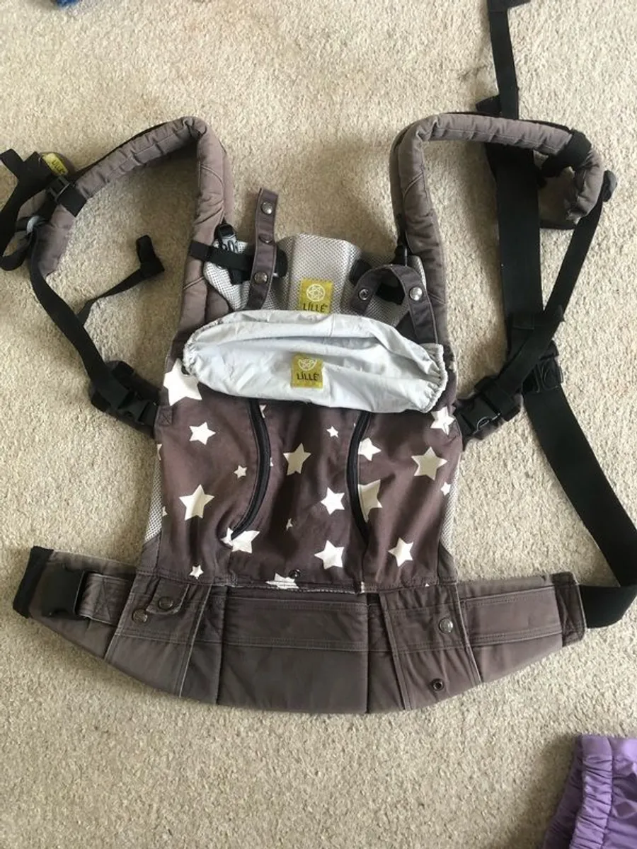 Lillebaby active best sale