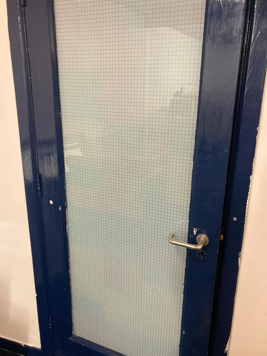 Secondhand doors internal and external door for sale in Co. Clare for €