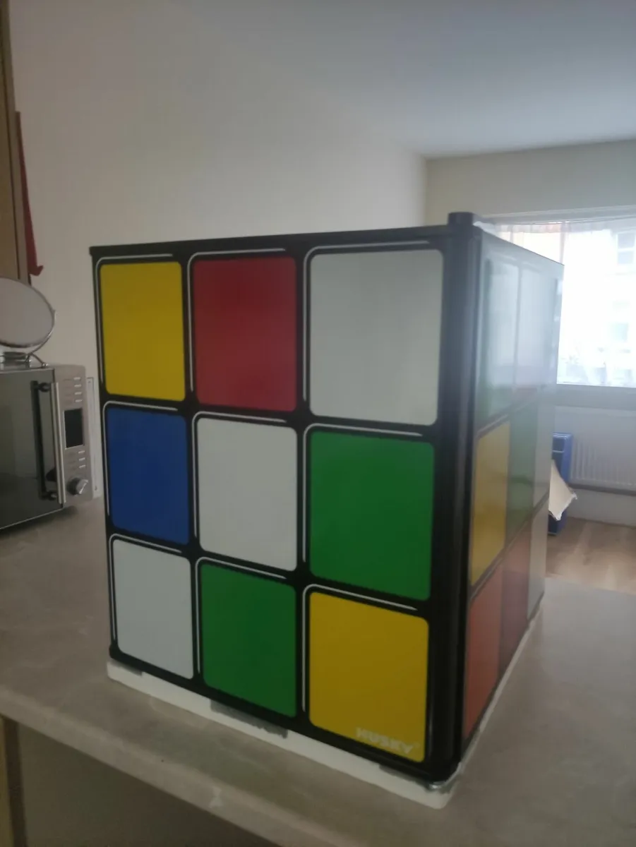 Husky Rubik's Cube Mini Fridge - Image 2