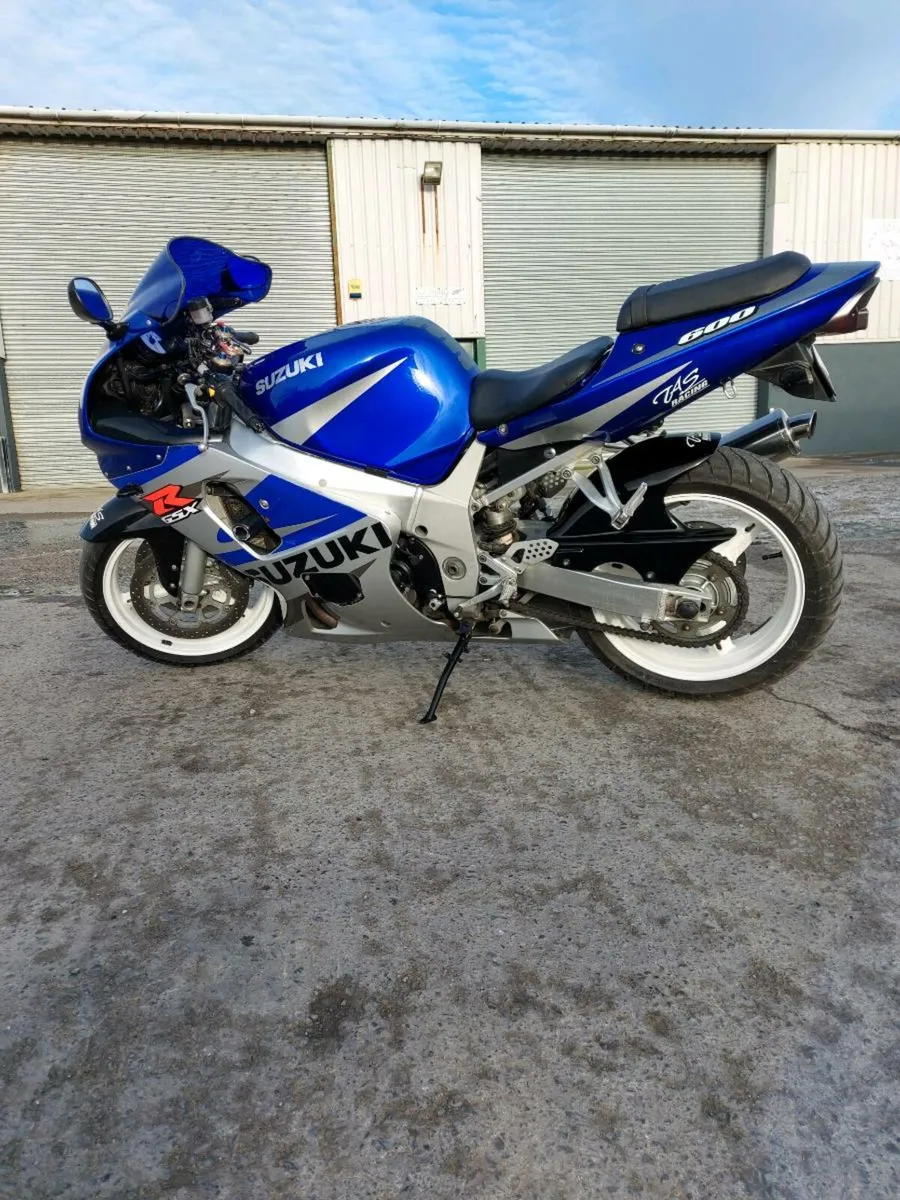 SUZUKI GSX-R 600 - Image 1