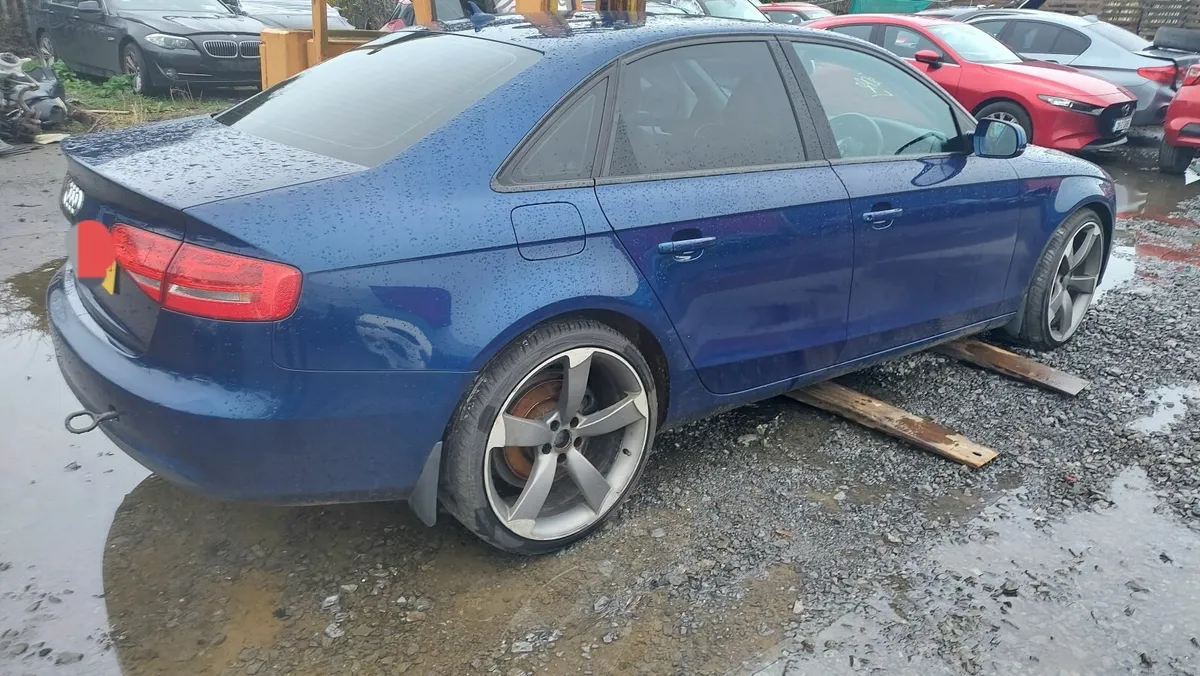 2014 audi a4 breaking - Image 2