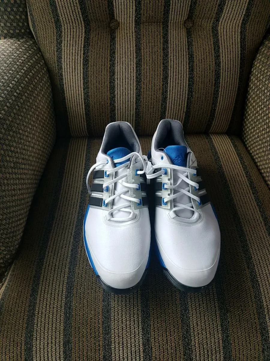 Adidas golf outlet shoes size 9