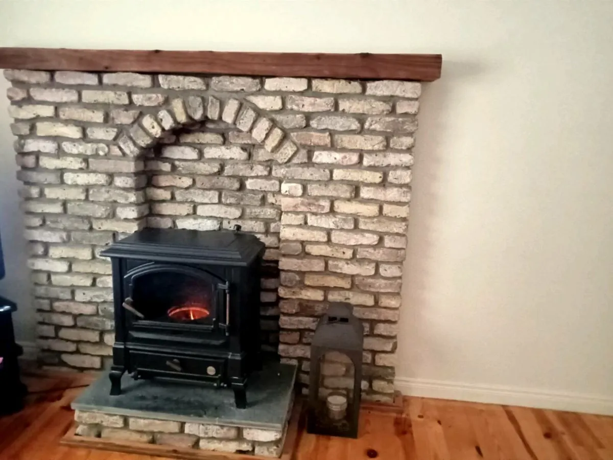 Brick fireplace - Image 1