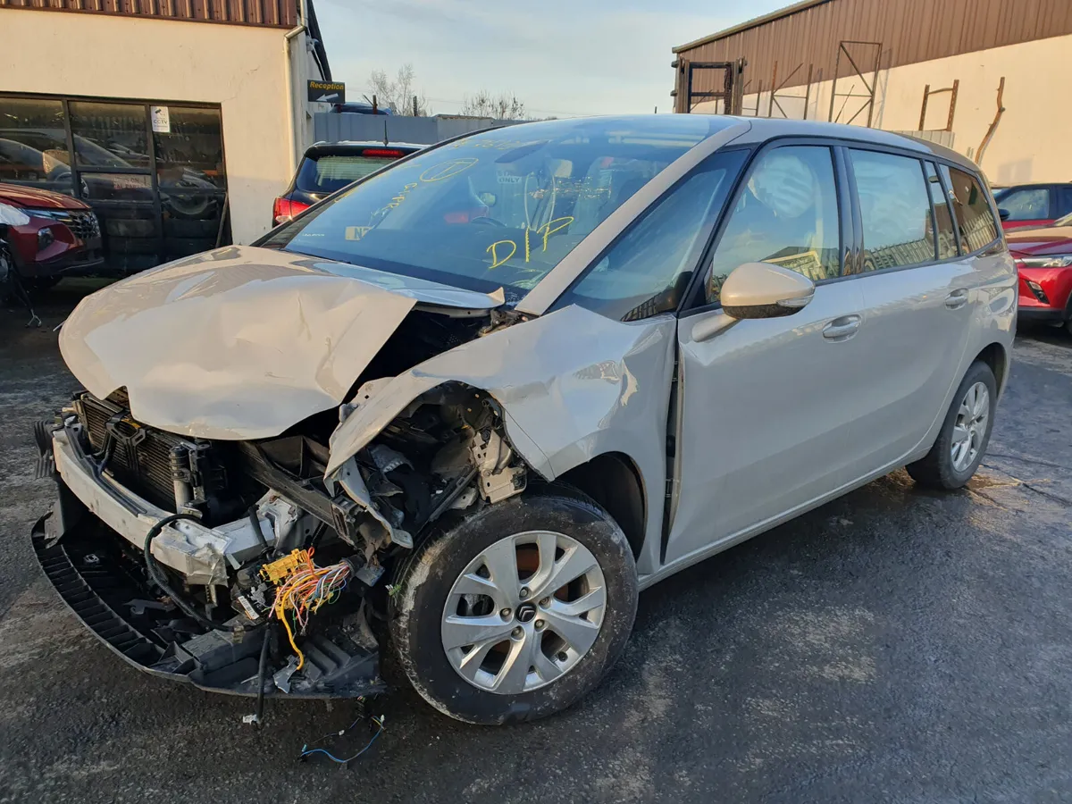 17 CITROEN C4 GRAND PICASSO  1.6 HDI FOR BREAKING - Image 1