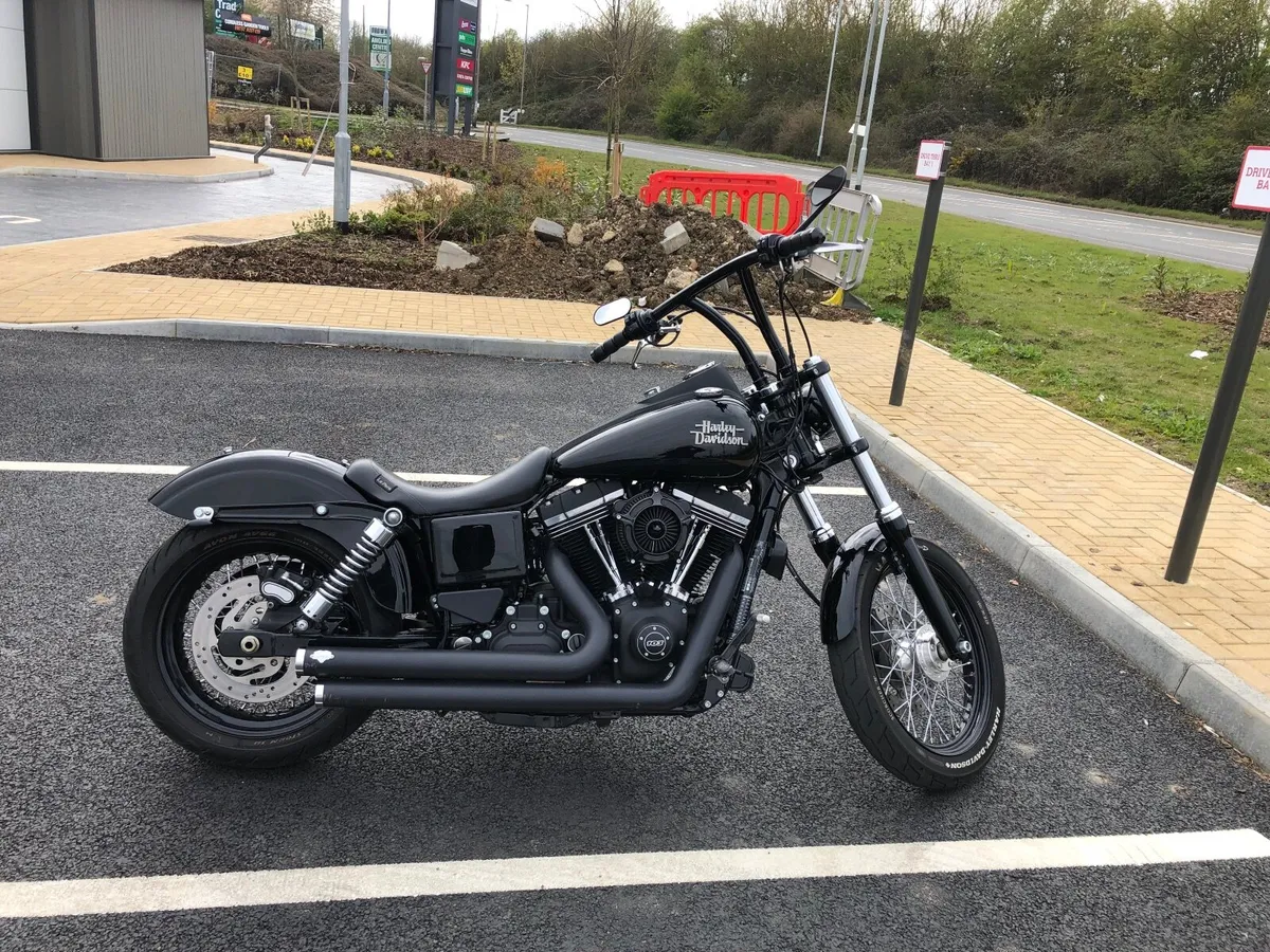 HARLEY DAVIDSON Streetbob 2017 - Image 1