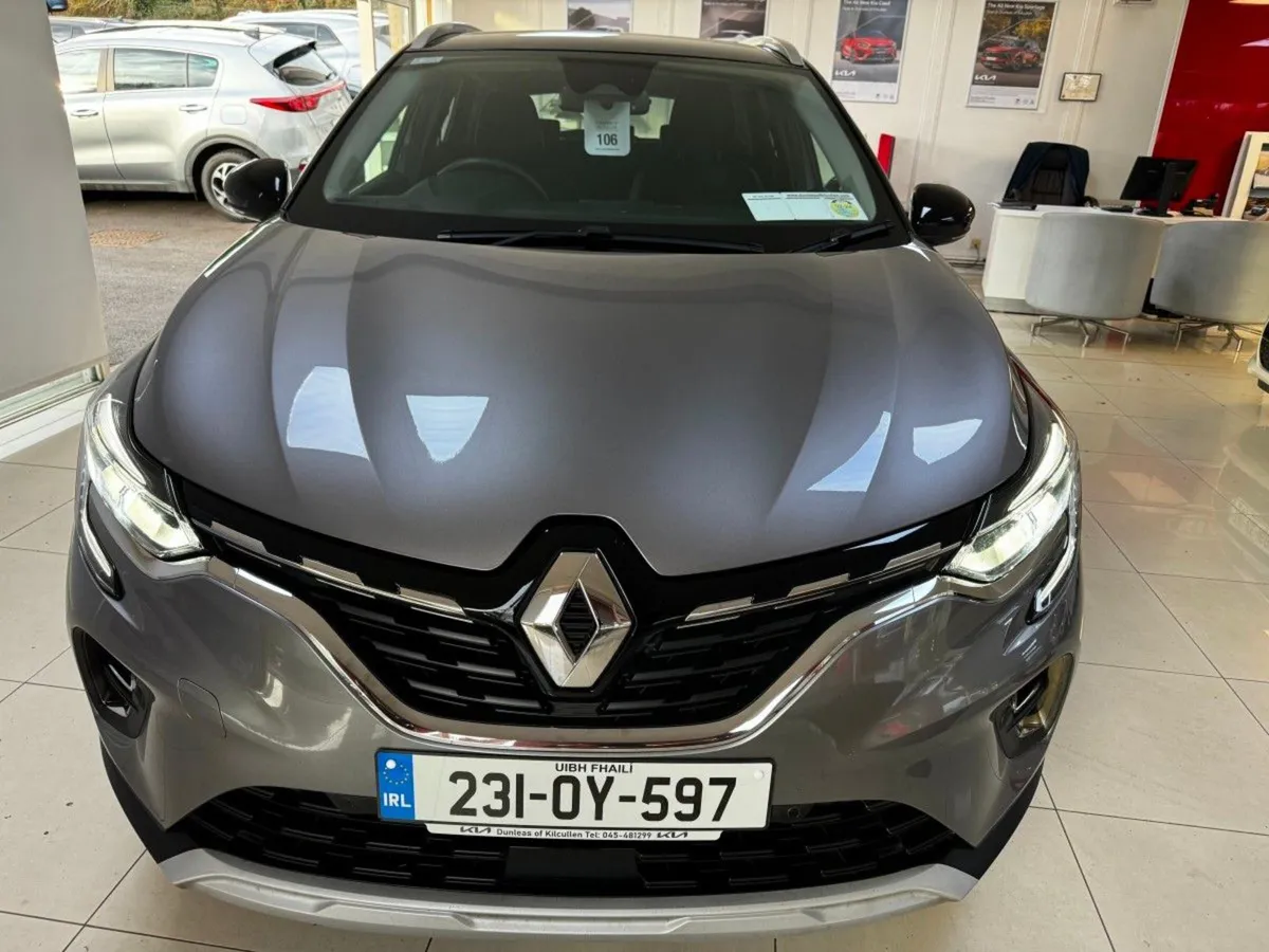 Renault Captur Techno TCE - Image 2