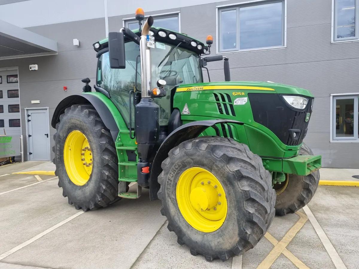 John Deere 6215R 2019 - Image 1