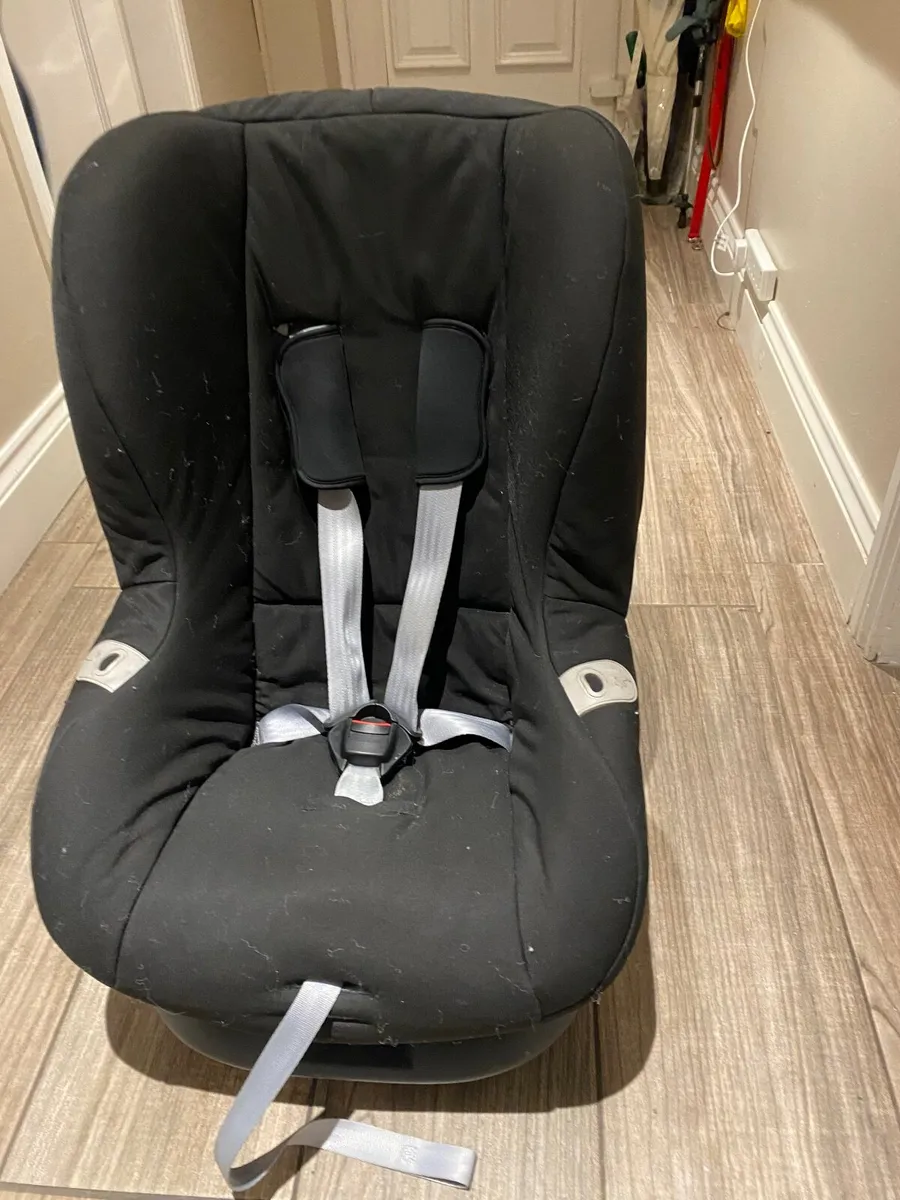 Britax asis car clearance seat