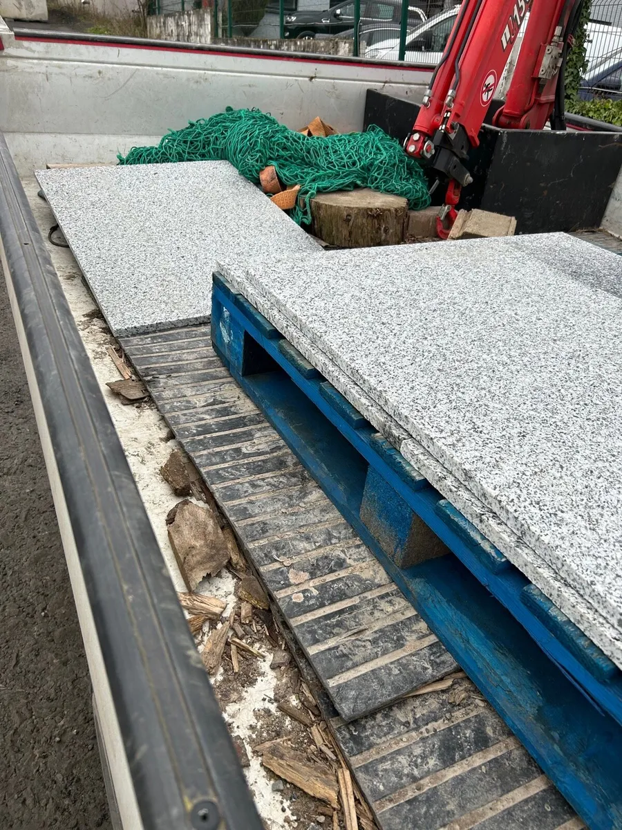 Merrion Silver Granite Flagstones @ €25 ex vat - Image 2