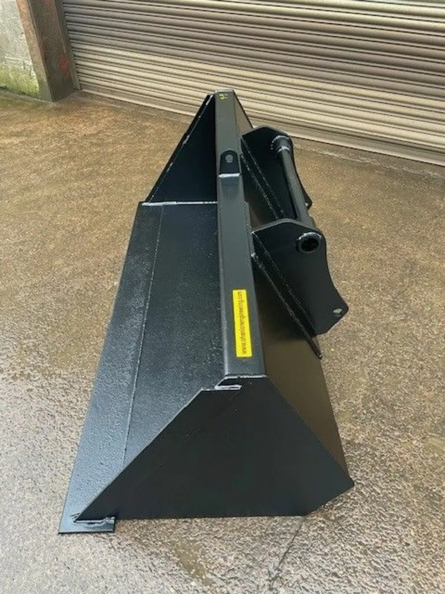 6ft 6'' Manitou Telehandler Bucket - Image 2