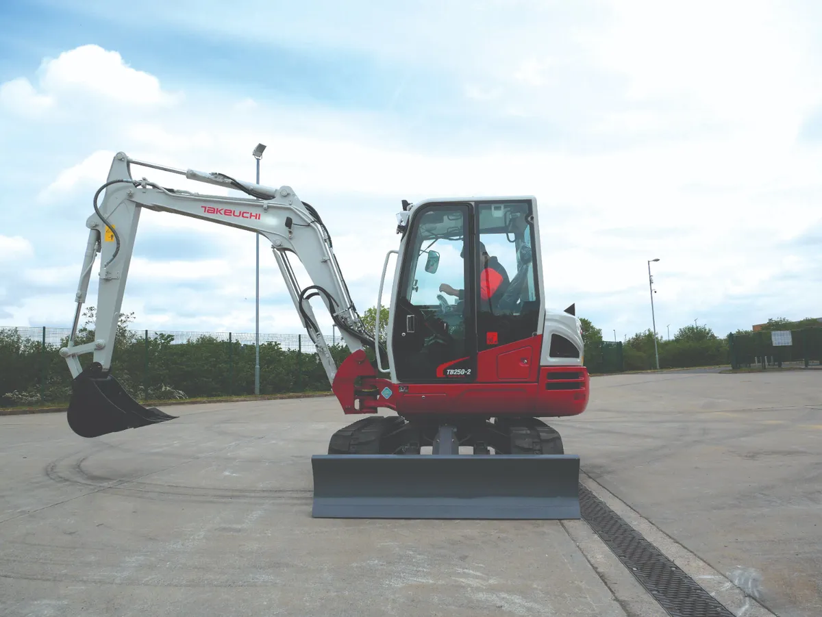 New Takeuchi TB250-2 - 5 Ton Digger - Image 3