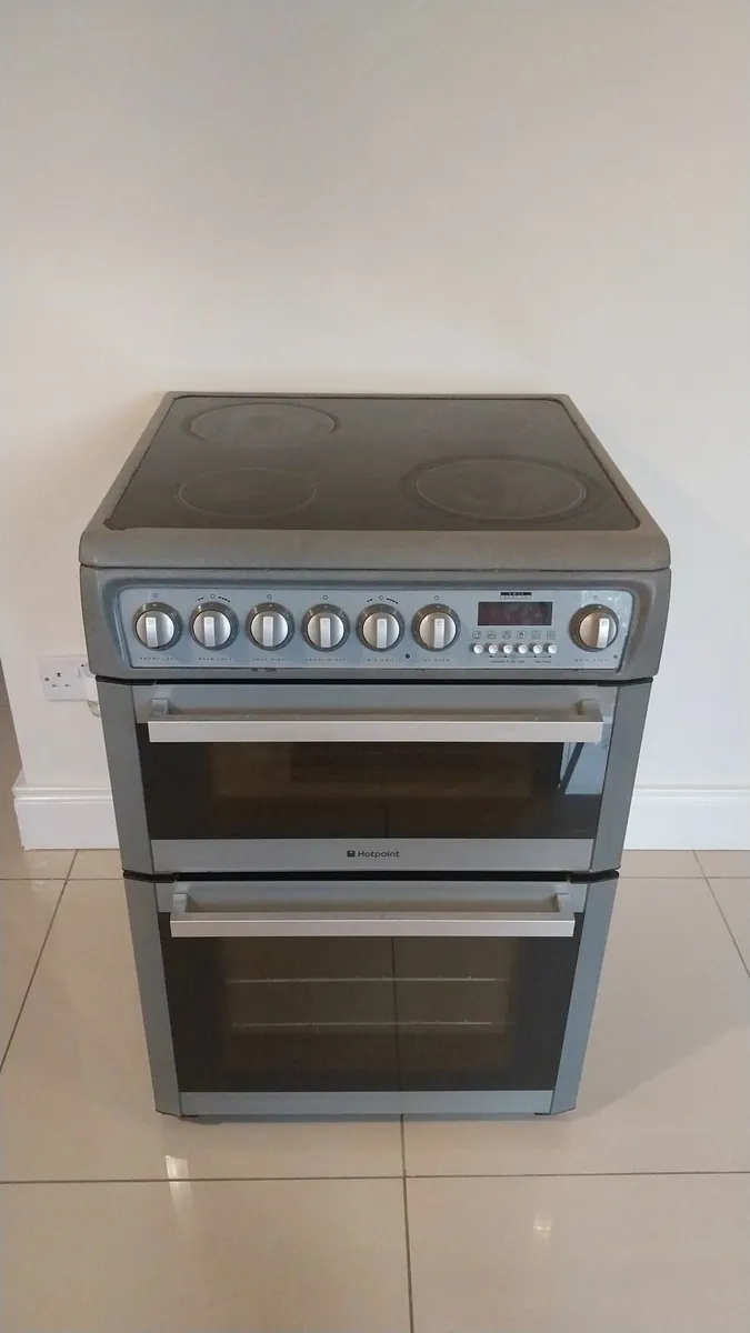 Hotpoint Electric Cooker for sale in Co. Louth for €120 on DoneDeal