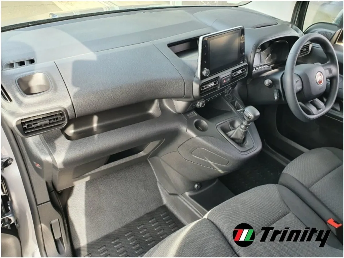 Fiat Doblo 4.9  Finance 5yr Fiat PRO Warranty  do - Image 2
