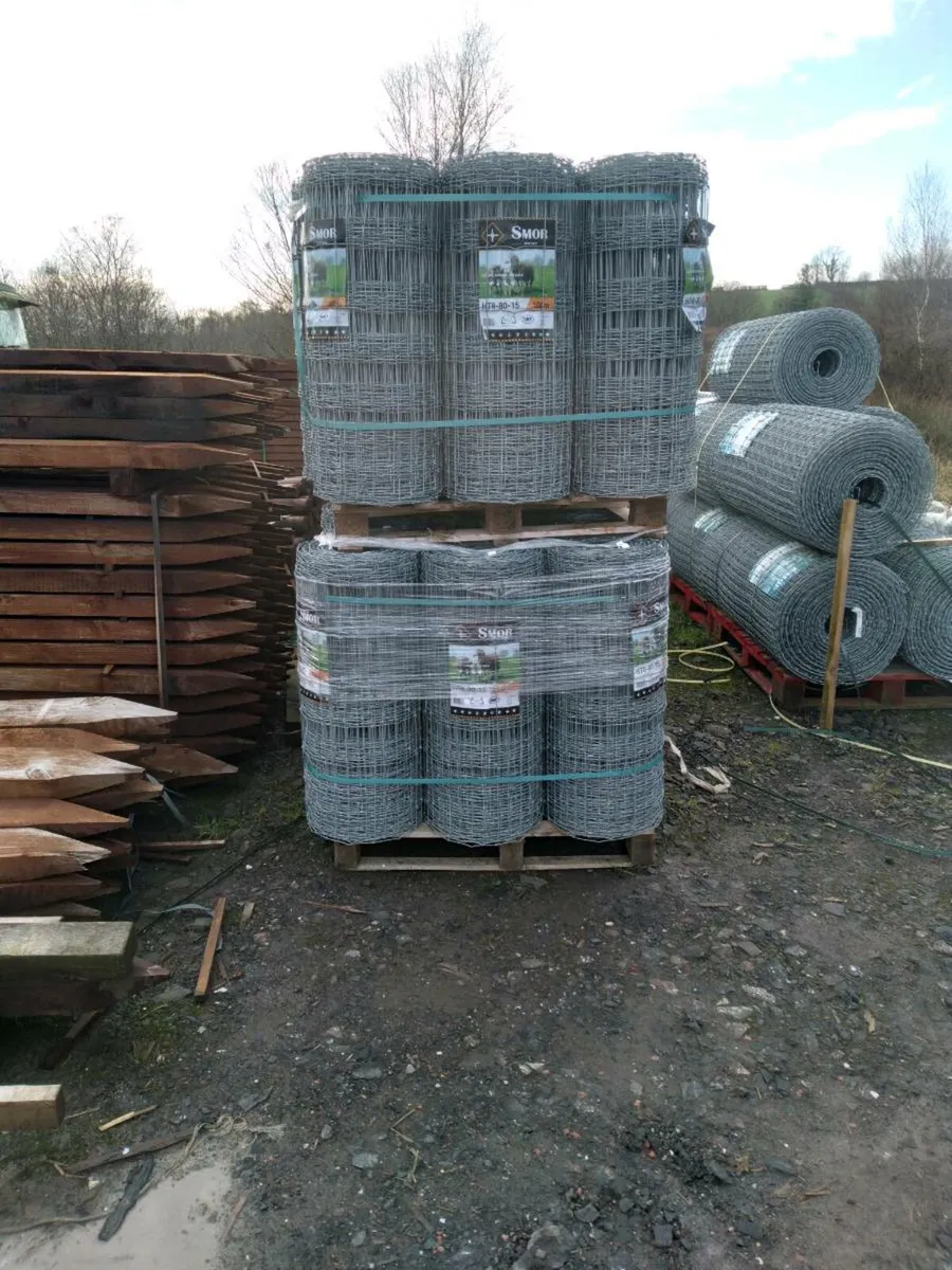 Fencing materials creosote limited supply. - Image 3