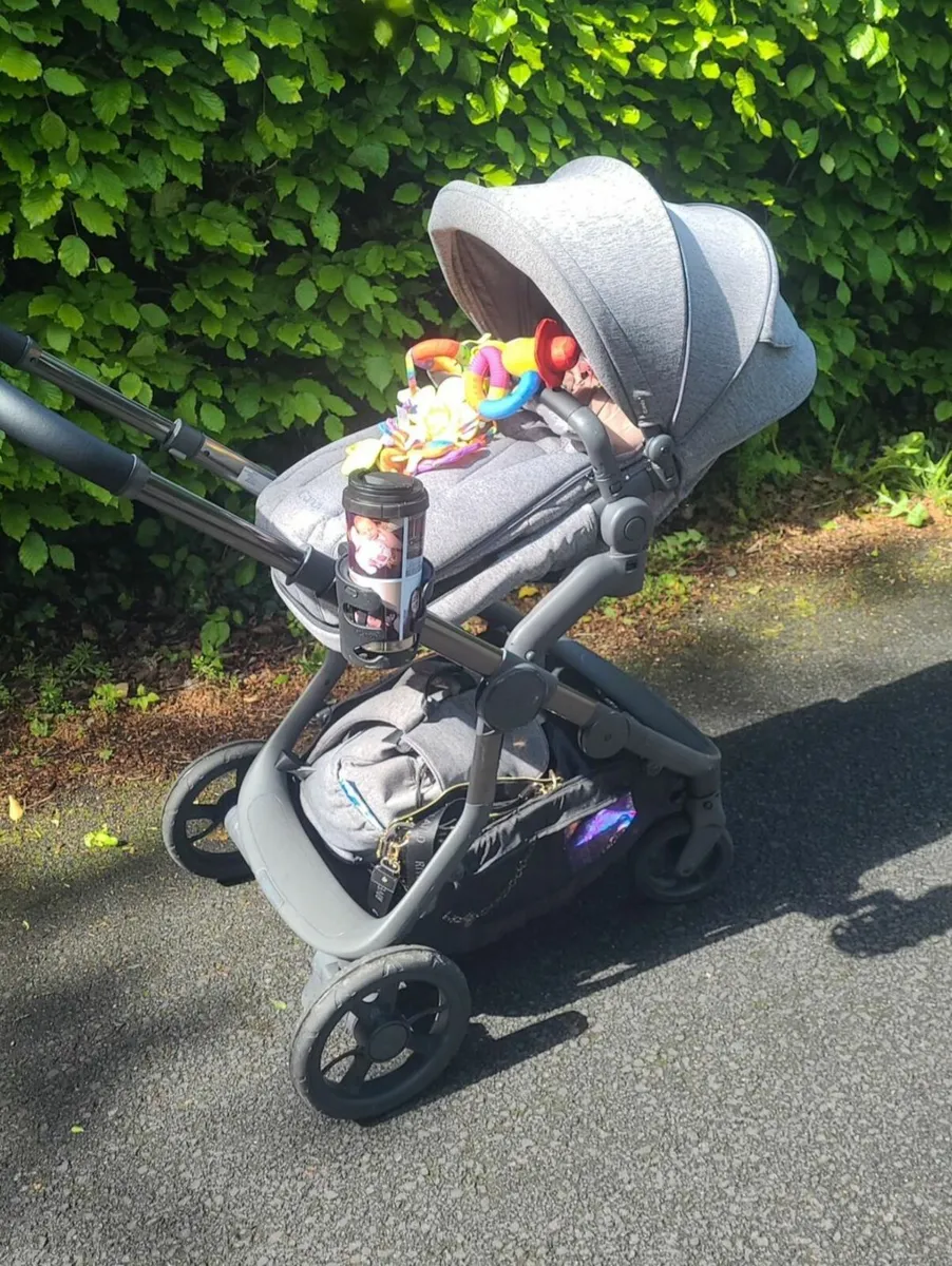 i Candy buggy AND cybex car seat with adapters