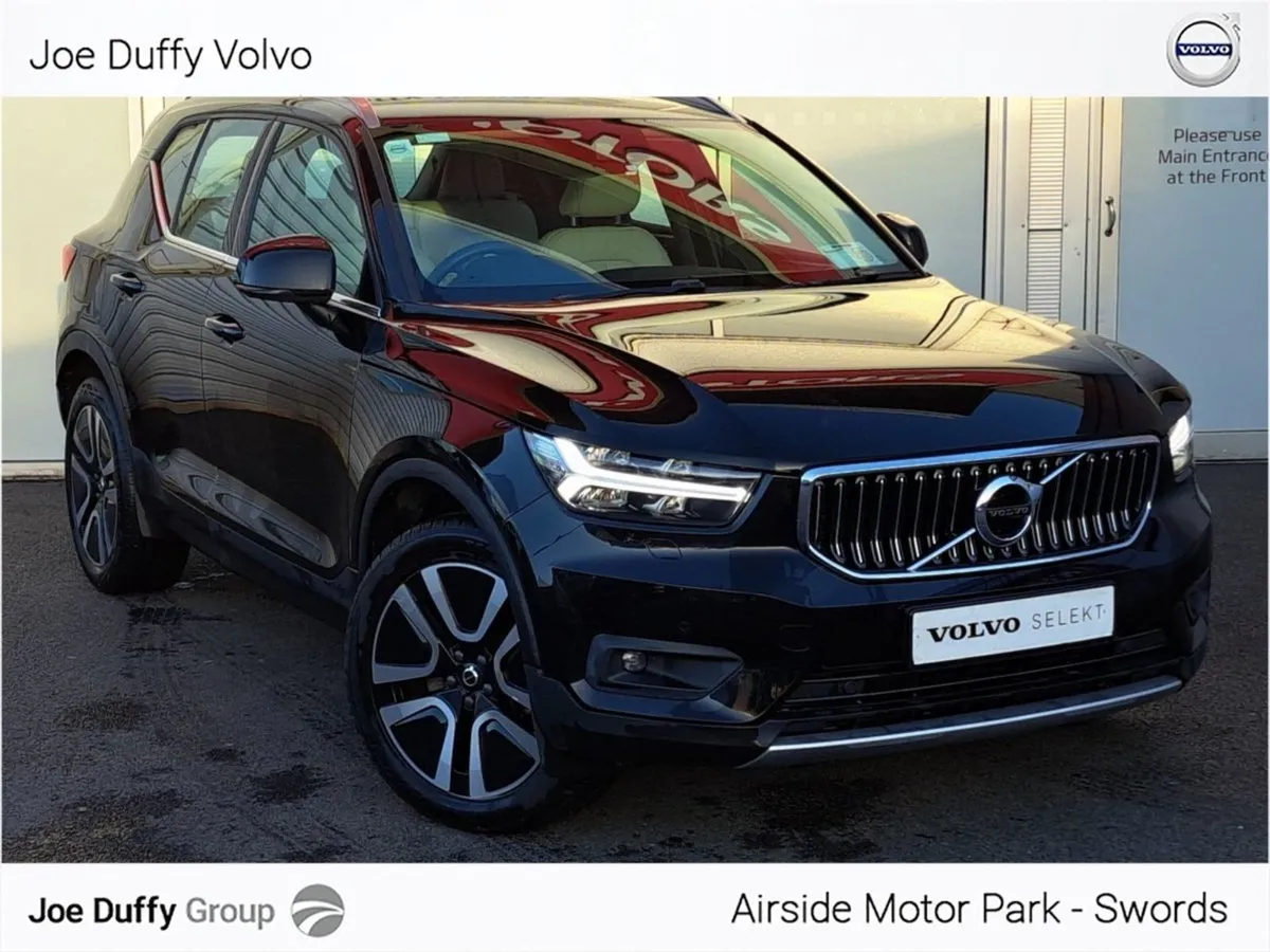 Volvo xc40 1.5 t5 deals recharge phev inscription 5dr auto