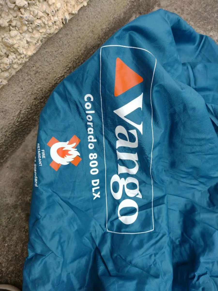Vango Colorado 800DLX 8 man tent for sale in Co. Kilkenny for 100