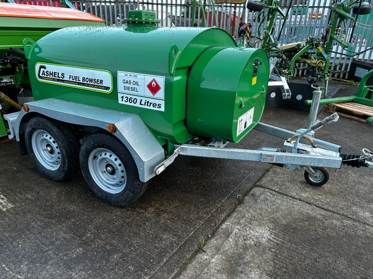 Cashels fuel bowser - Image 1