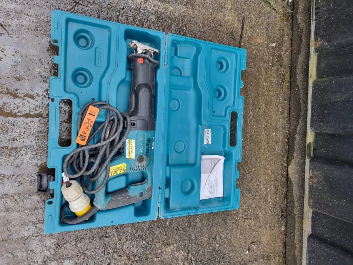 Choice of 3 Makita - Image 1