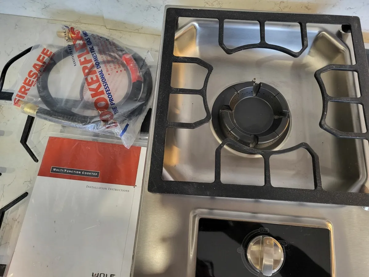 Multi function cooktop and 2 ring electr hob. WOLF