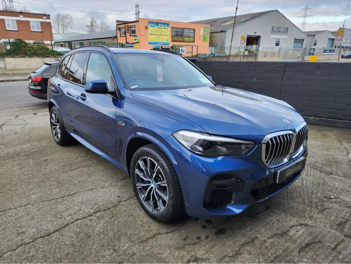 BMW X5 Xdrive45e M Sport Auto/ (212) /stunning Lo - Image 2