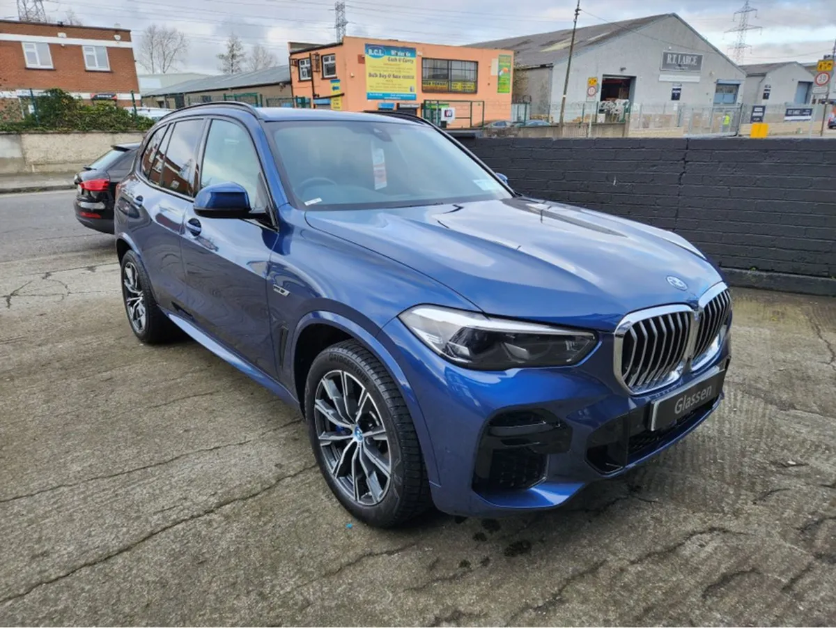 BMW X5 Xdrive45e M Sport Auto/ (212) /stunning Lo - Image 4