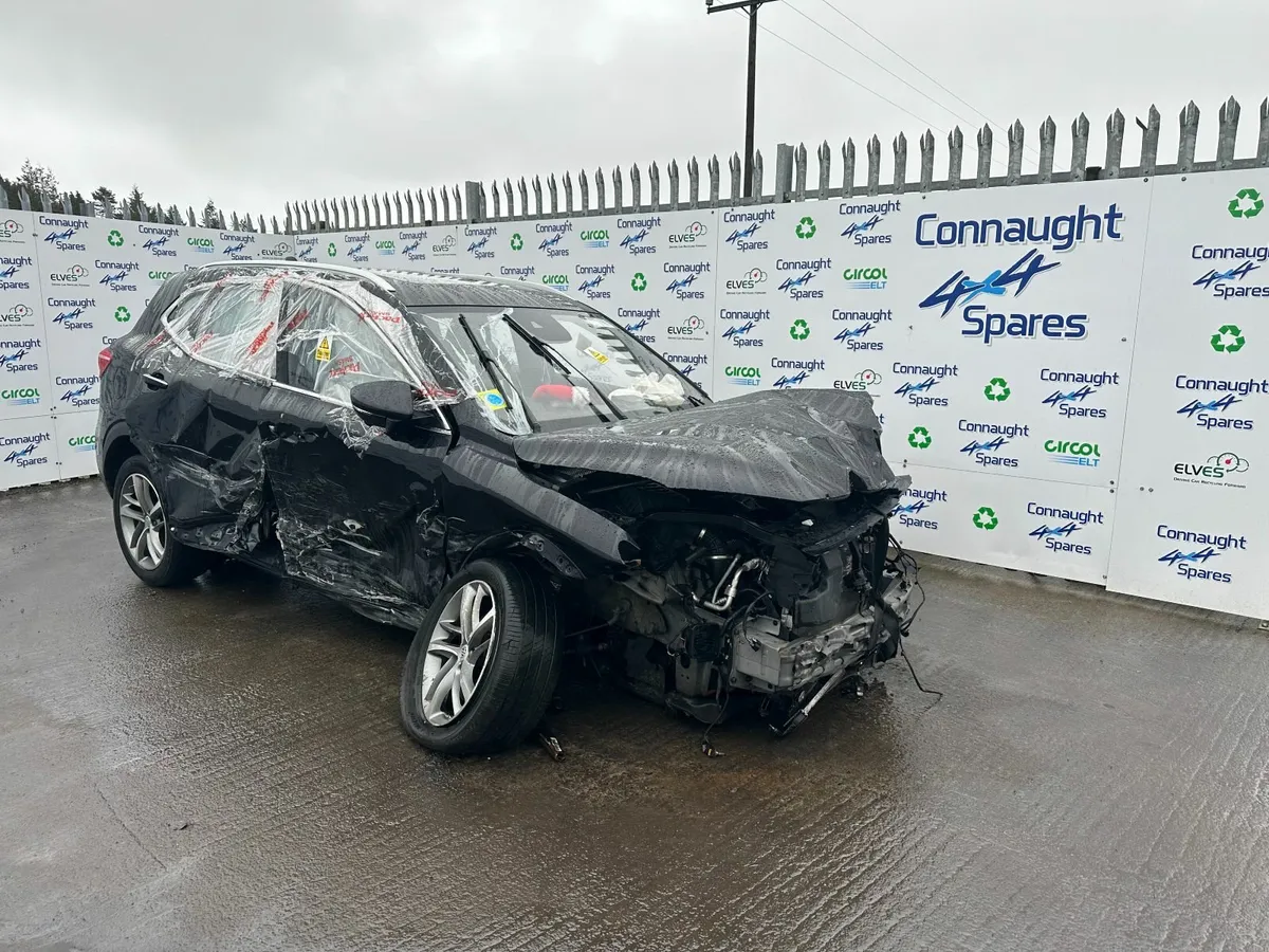 2022 MG ZS JUST IN FOR BREAKING