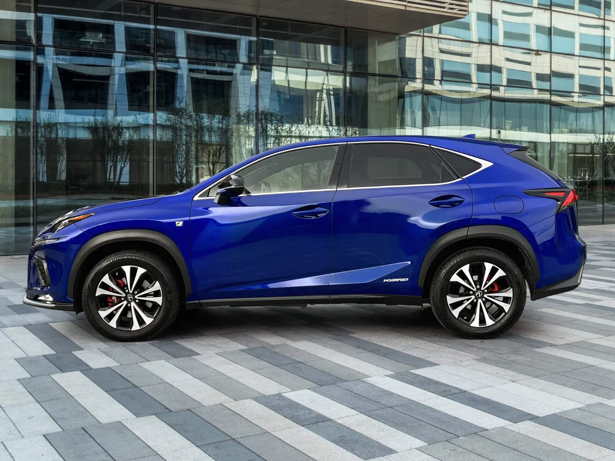 Lexus NX 300h 2.5 AWD F-Sport - Image 4