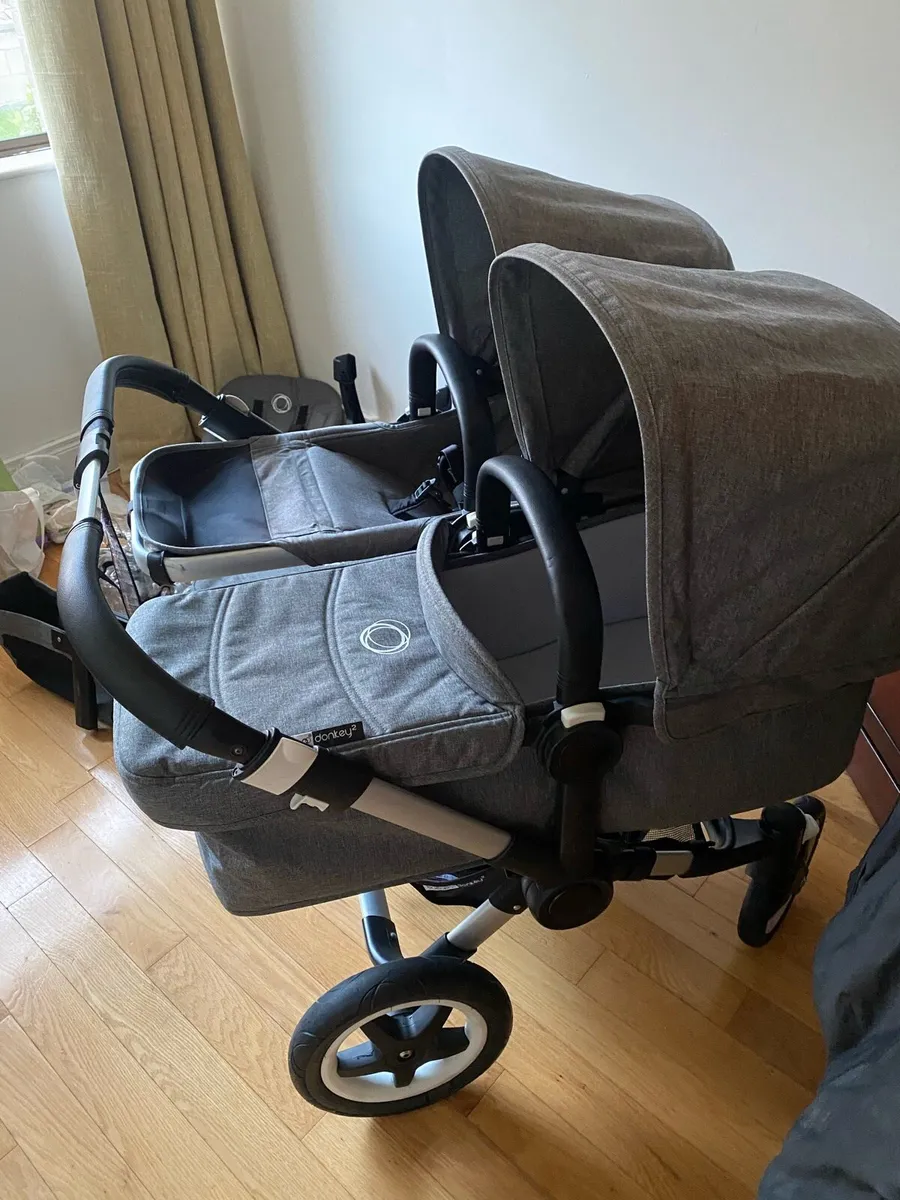 Bugaboo donkey hot sale done deal