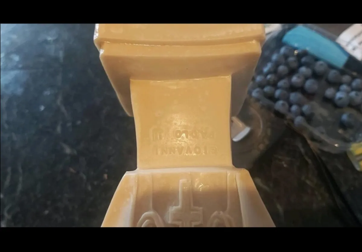 Pope John Paul bisque bust - Image 2