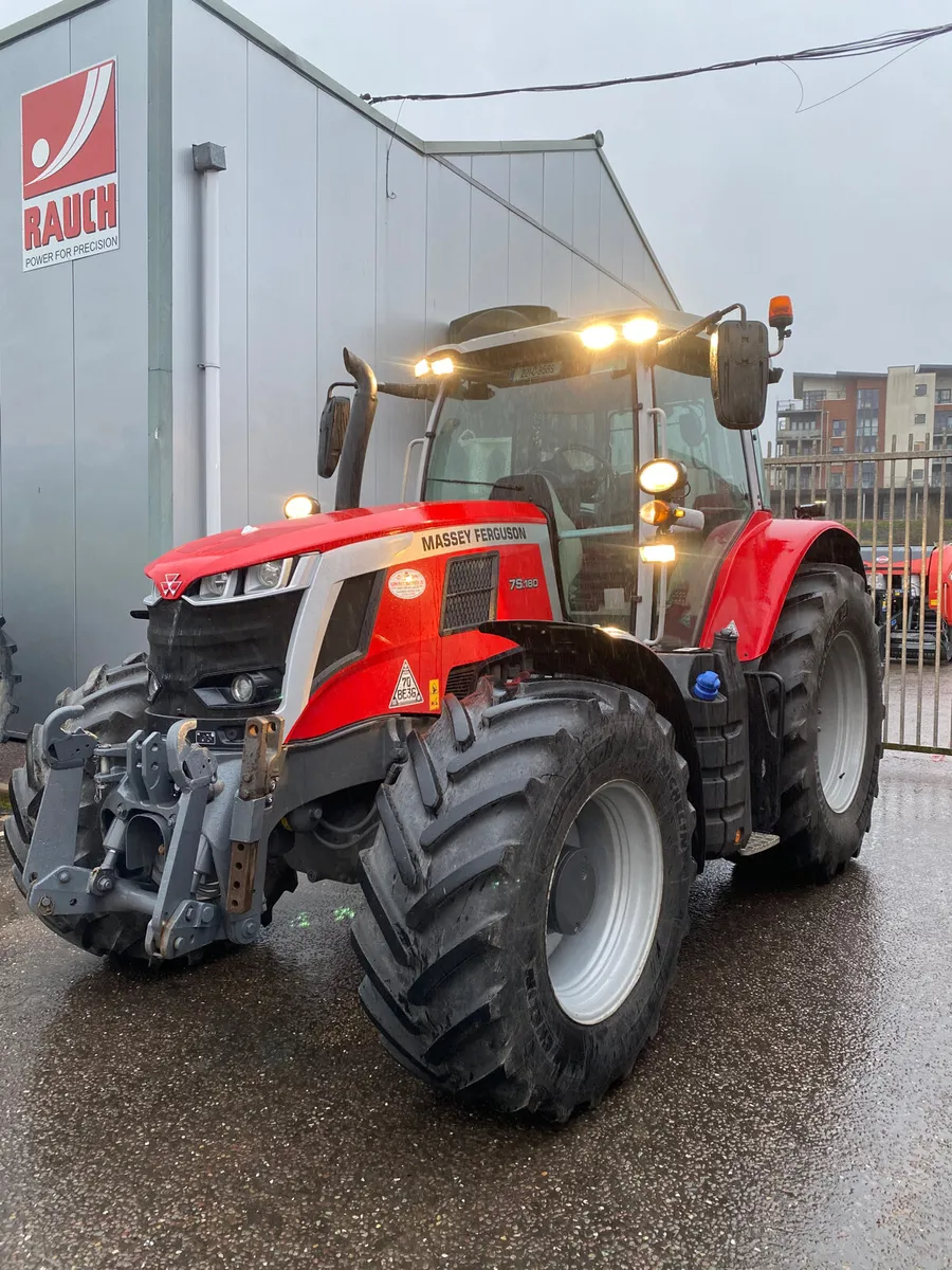 Massey Ferguson 7S.180 Efficient DYNA-6