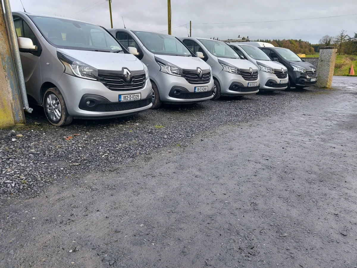 RENAULT TRAFIC 2018 X 5' Choice OF 5 - Image 4