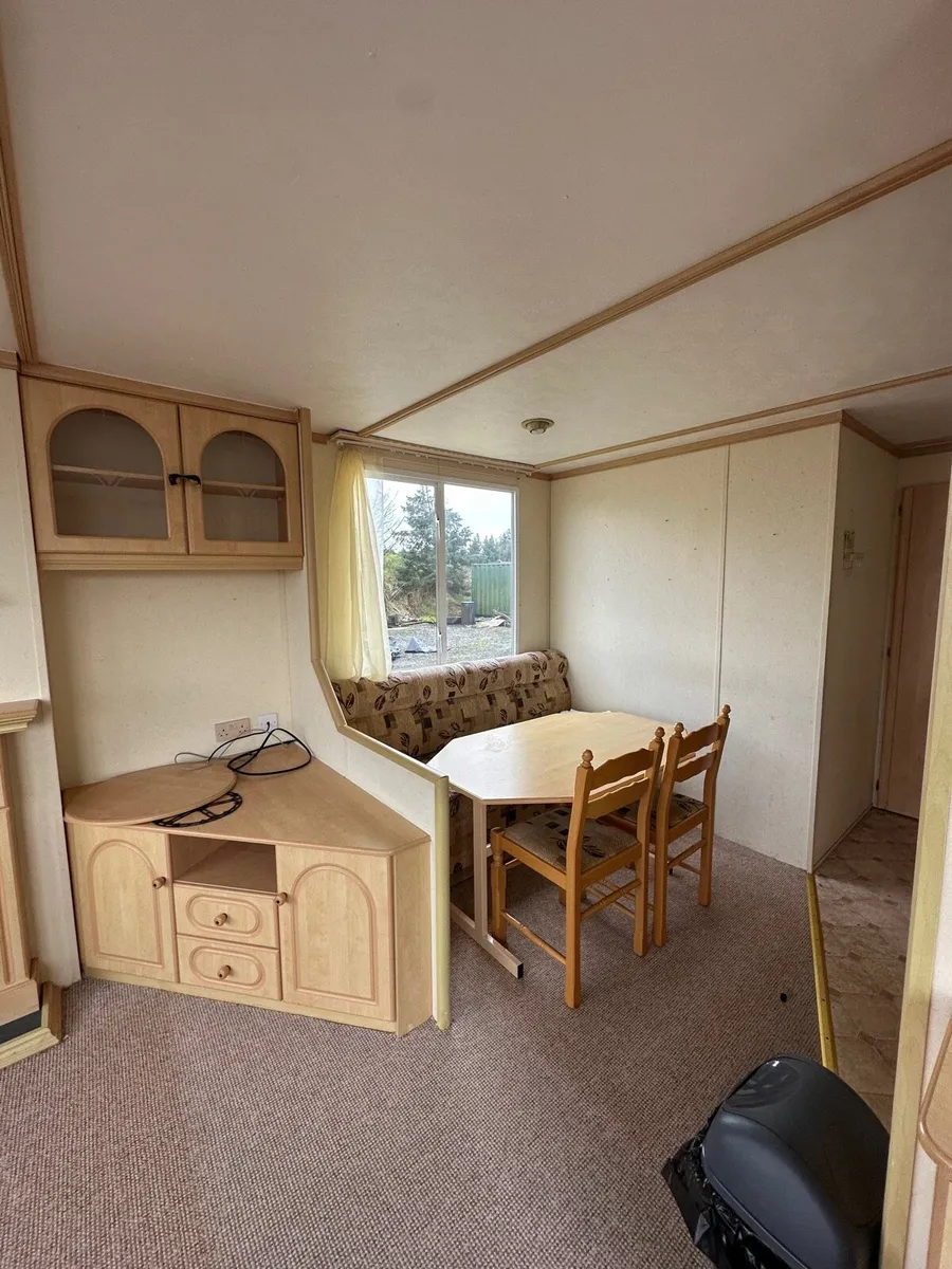 3 Bed with Oil Heat. Ideal for workers / self buil - Image 3
