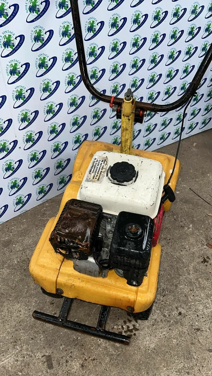Turf Cutter / Turf Machine Honda Engine - Image 3