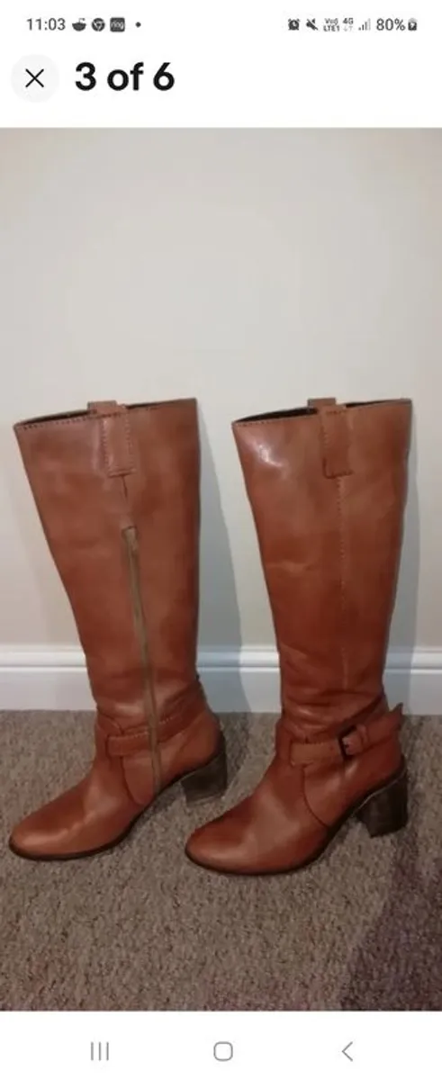 Leather ladies boots