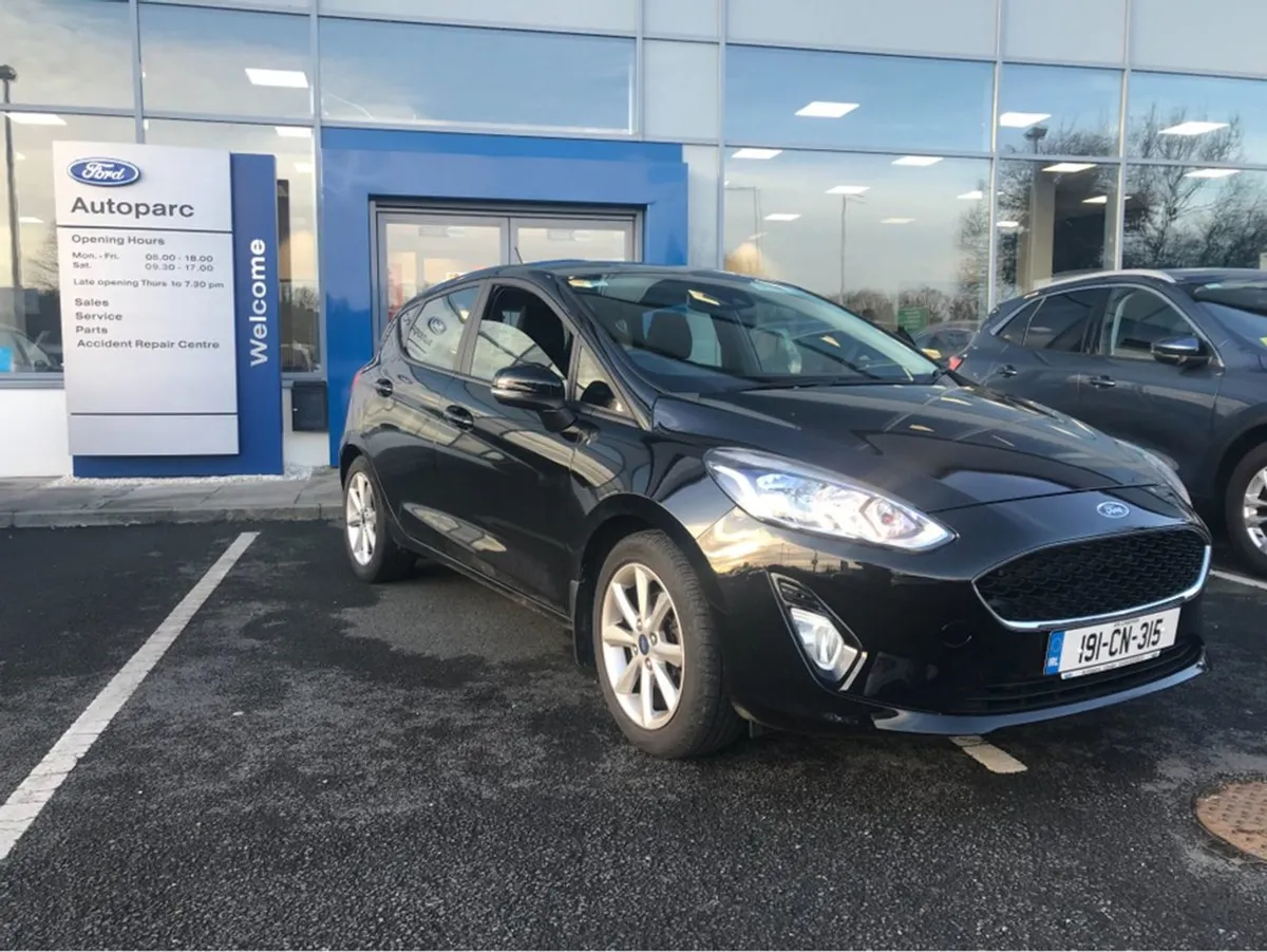 Ford Fiesta Zetec 1.10 70ps 5speed 4DR 5DR - Image 1