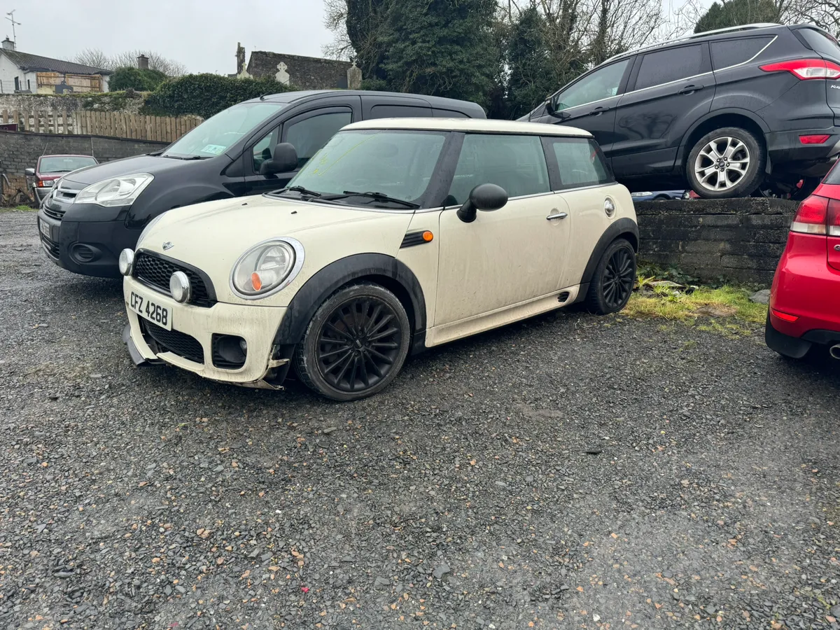 Breaking 2010 mini one r56 1.6