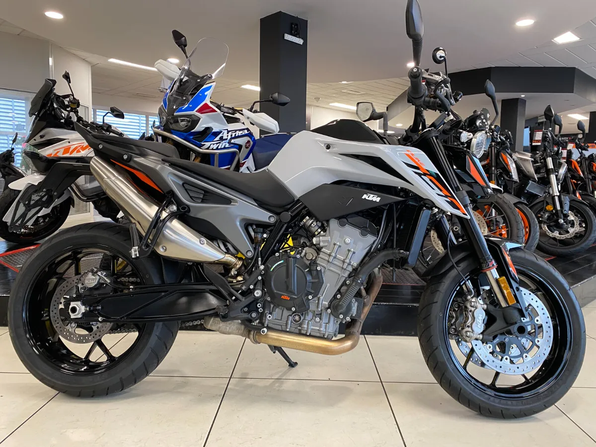 KTM 790 DUKE**Ex Demo**with Tech Pack - Image 2