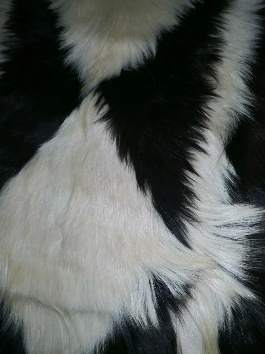 Natural goatskin runner - Image 2