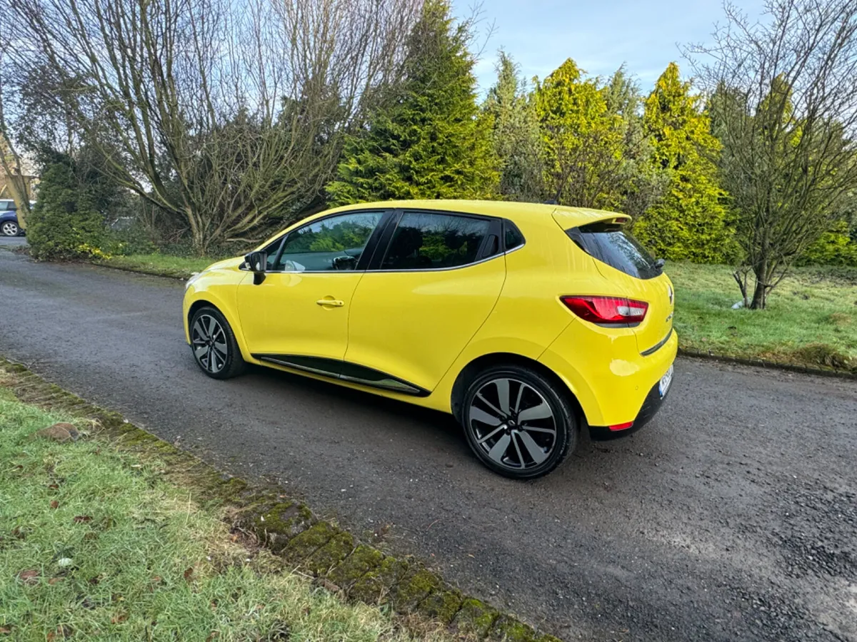 2014 Renault Clio 1.2 AUTOMATIC - Image 3