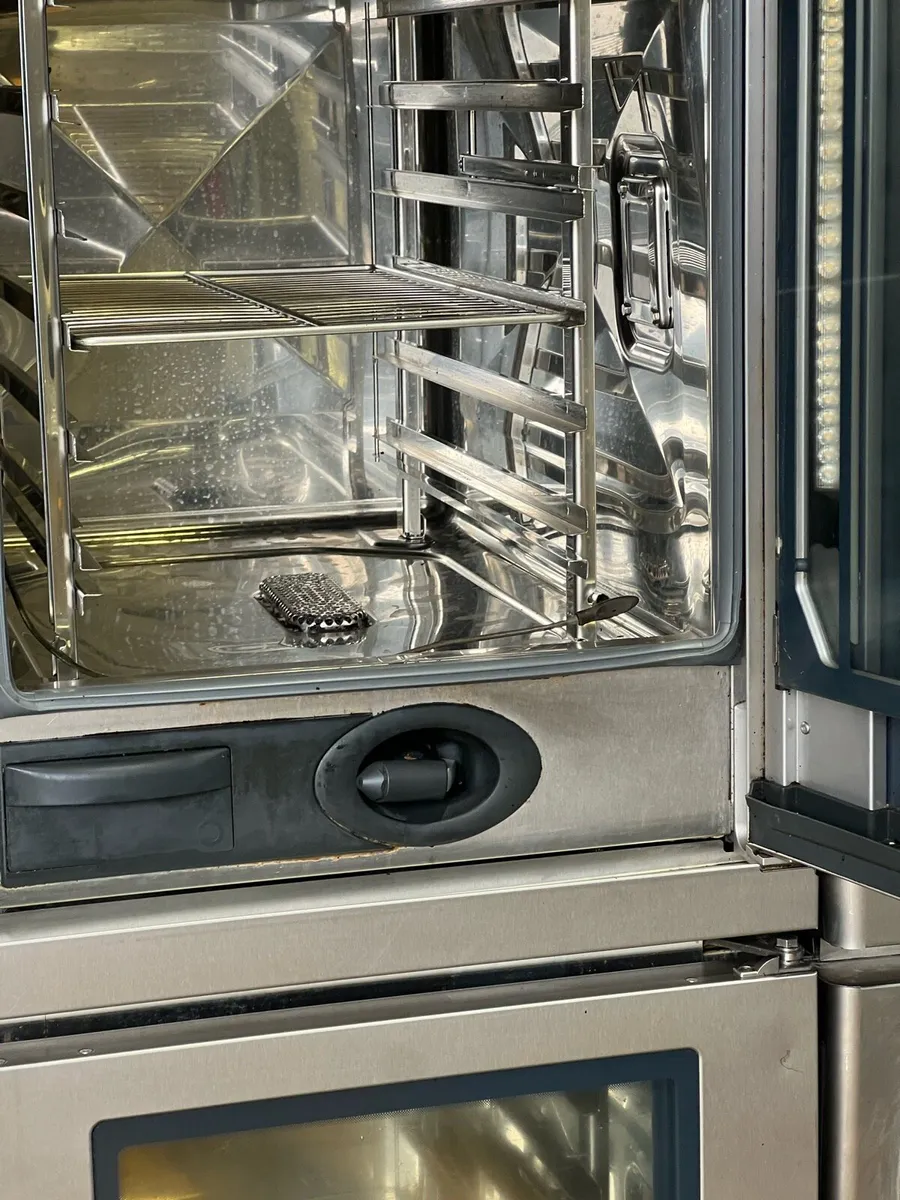 Rational double ovens like new - Image 4