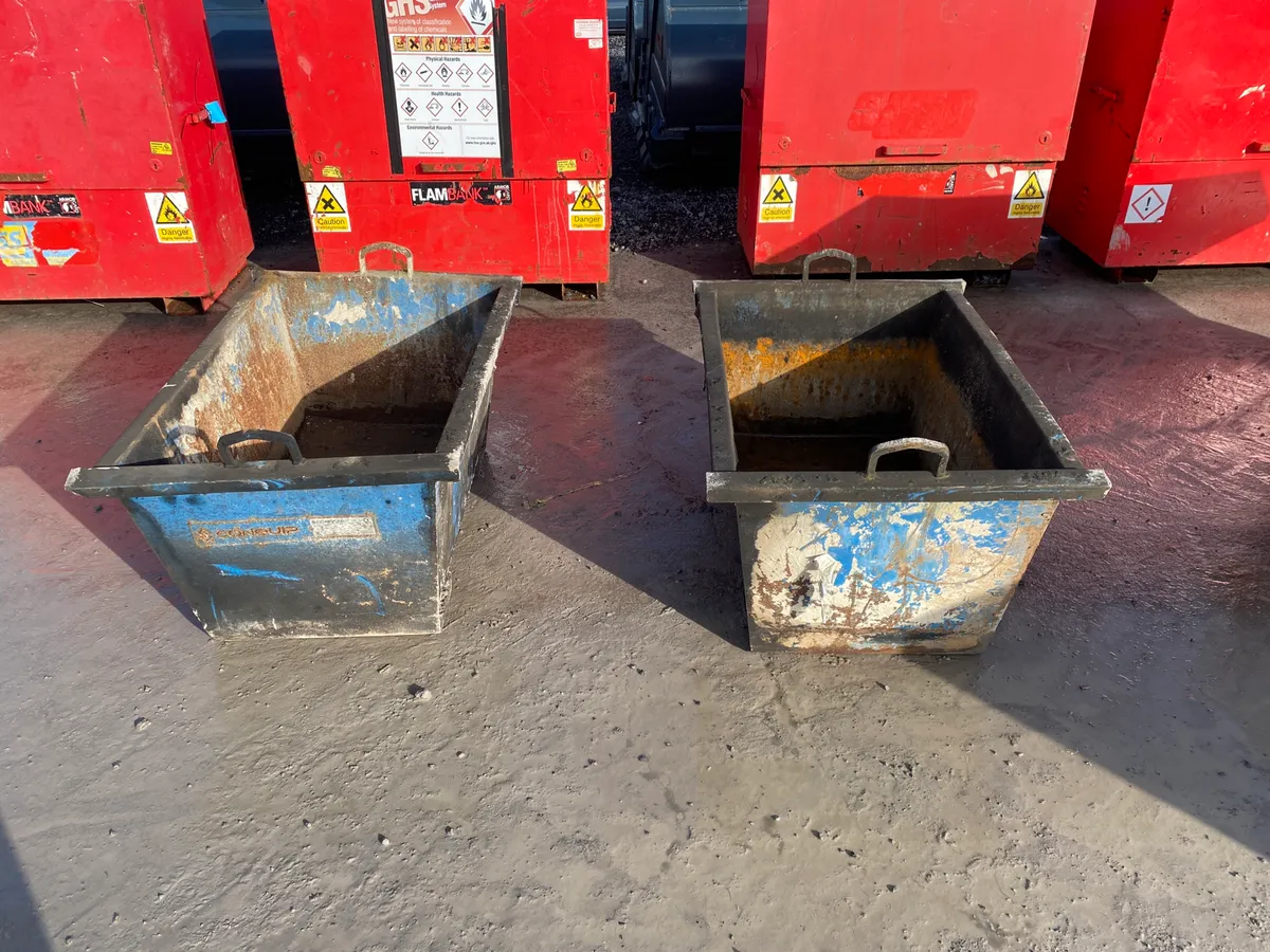 Choice of 2 Mortar Bins - Image 2