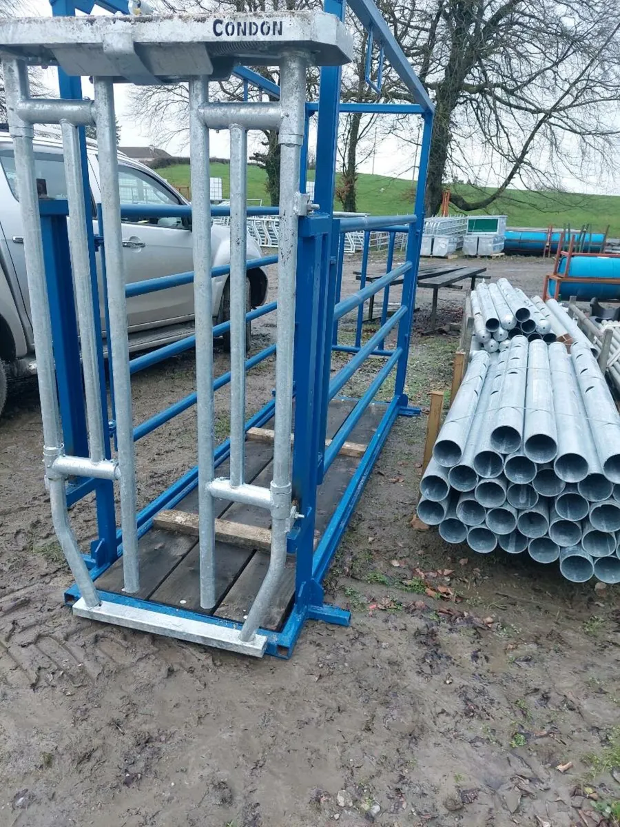 Round Feeders, Sheep Feeders and Cattle Feeders - Image 1