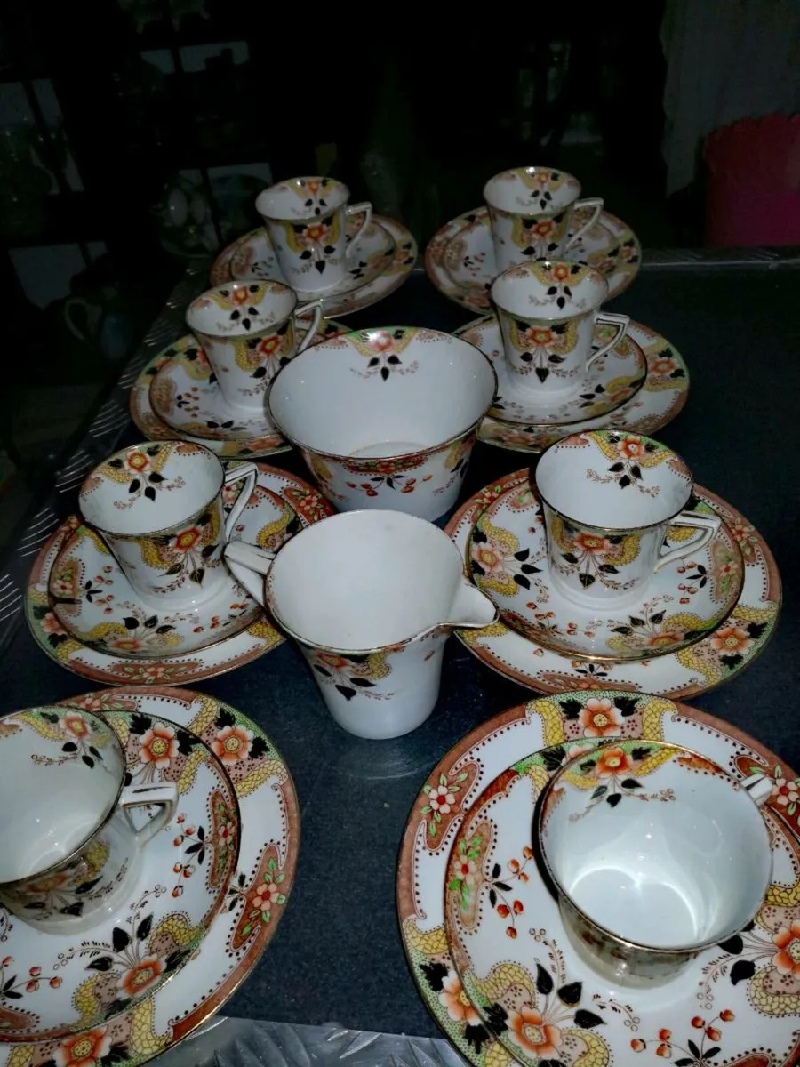 Stunning Adria bone china teaset 25pcs - Image 1