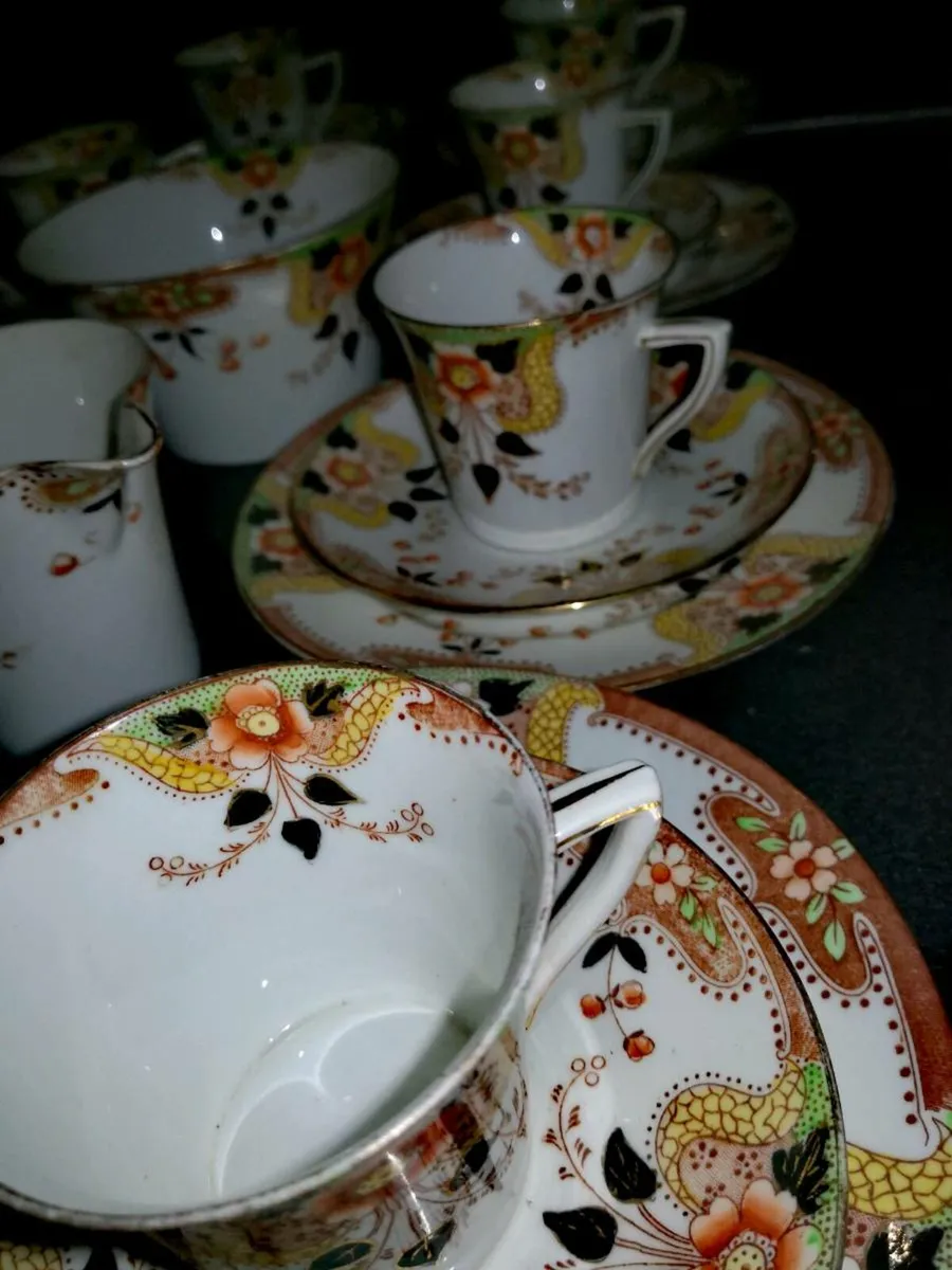 Stunning Adria bone china teaset 25pcs - Image 3