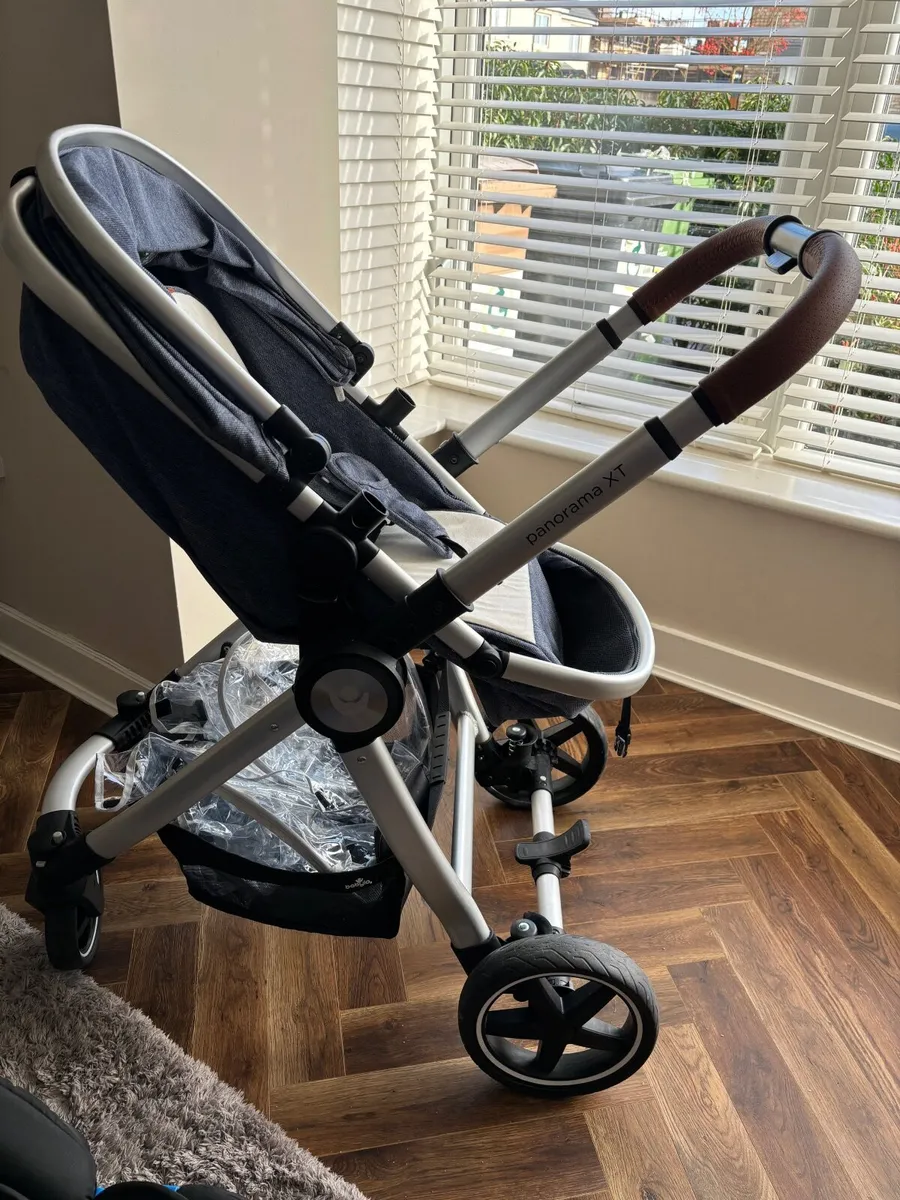 Done deal outlet prams