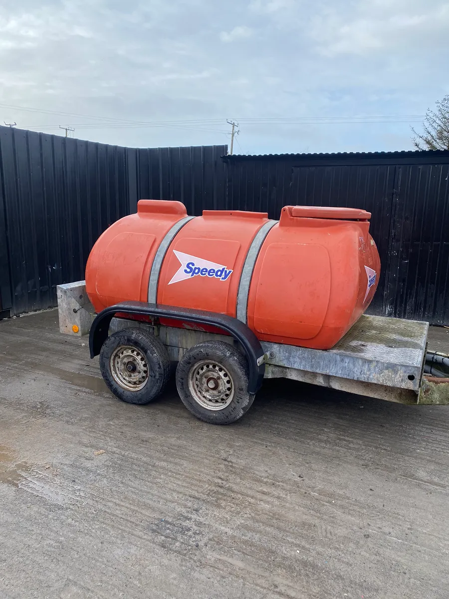 2000L Western Water Bowser - Image 2