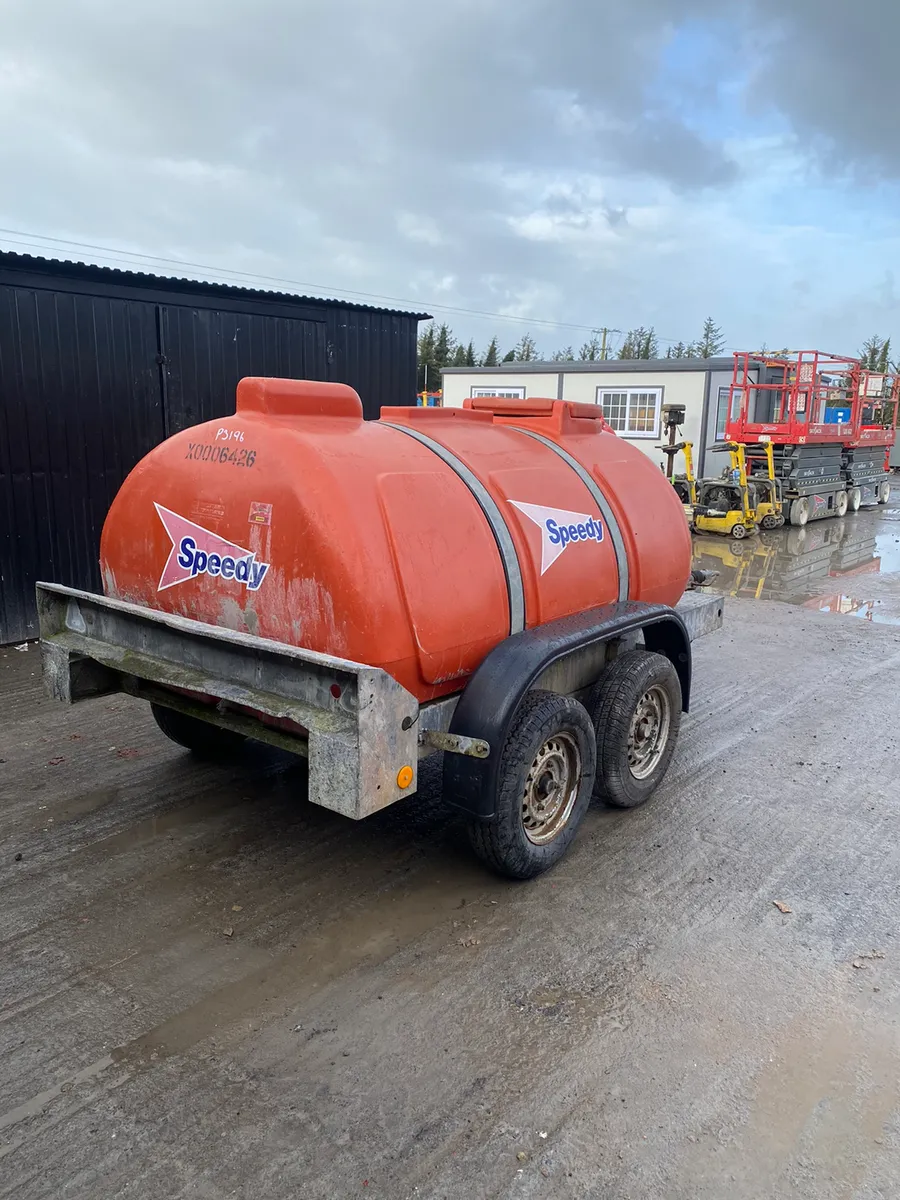 2000L Western Water Bowser - Image 3